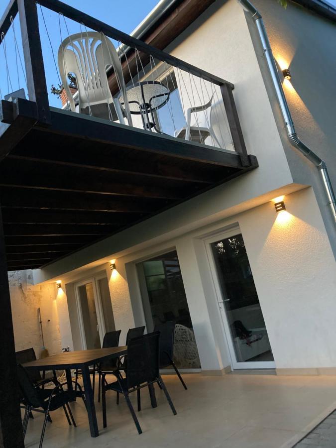 Villa Sun&Fun Vendeghaz Balatonakarattya Exterior foto
